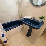En L'escala Con Terraza Y Piscina, Cerca De La Playa - Hisp-236-97 Διαμέρισμα *