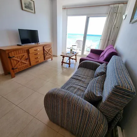 En L'escala Con Terraza Y Piscina, Cerca De La Playa - Hisp-236-97 Διαμέρισμα *