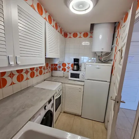 Διαμέρισμα En L'escala Con Terraza Y Piscina, Cerca De La Playa - Hisp-236-97 *